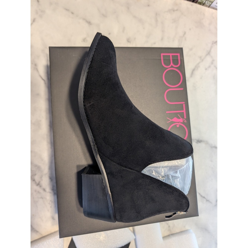 Boutique by Corkys Vanish Booties Women Size 9 Black Good Faux Suede V-Cut Ankle - Picture 7 of 8